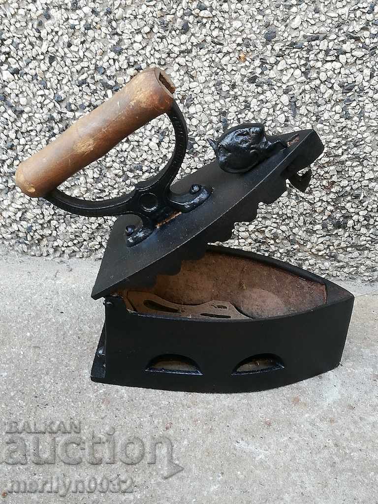 Old iron on fire - 6 Old iron on fire - 6