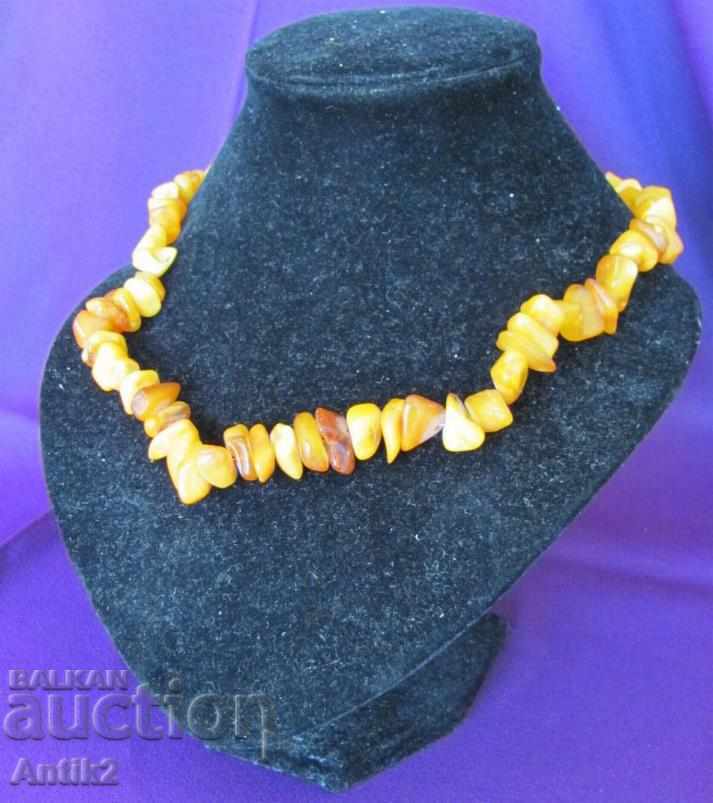 Vintage Women's Necklace Natural Amber Unprocessed 42 g with price 240.00 BGN | € 122.71 Vintage Women's Necklace Natural Amber Unprocessed 42 g with price 240.00 BGN | € 122.71