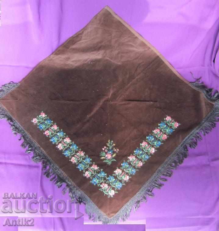 Secolul al 19-lea doamnelor prosop turcesc de catifea cu preț 120.00 BGN | € 61.36 Secolul al 19-lea doamnelor prosop turcesc de catifea cu preț 120.00 BGN | € 61.36