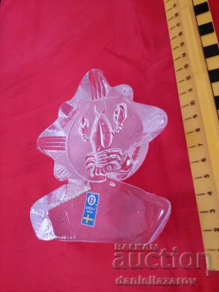Licitație Presiunea suedeză, statuia din sticlă de cristal Scorpion Licitație Presiunea suedeză, statuia din sticlă de cristal Scorpion
