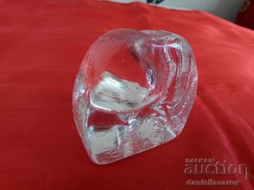 Licitație Hârtie suedeză, statuetă din sticlă de sticlă de cristal Licitație Hârtie suedeză, statuetă din sticlă de sticlă de cristal