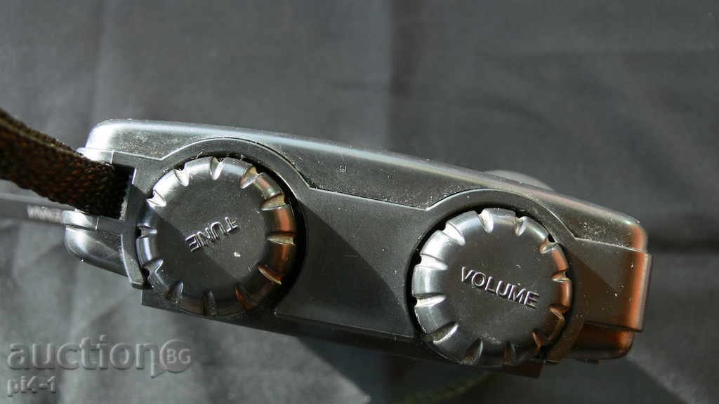 OLD RADIO "PHILIBS" - Phillips with price 80.00 BGN | € 40.90 OLD RADIO "PHILIBS" - Phillips with price 80.00 BGN | € 40.90