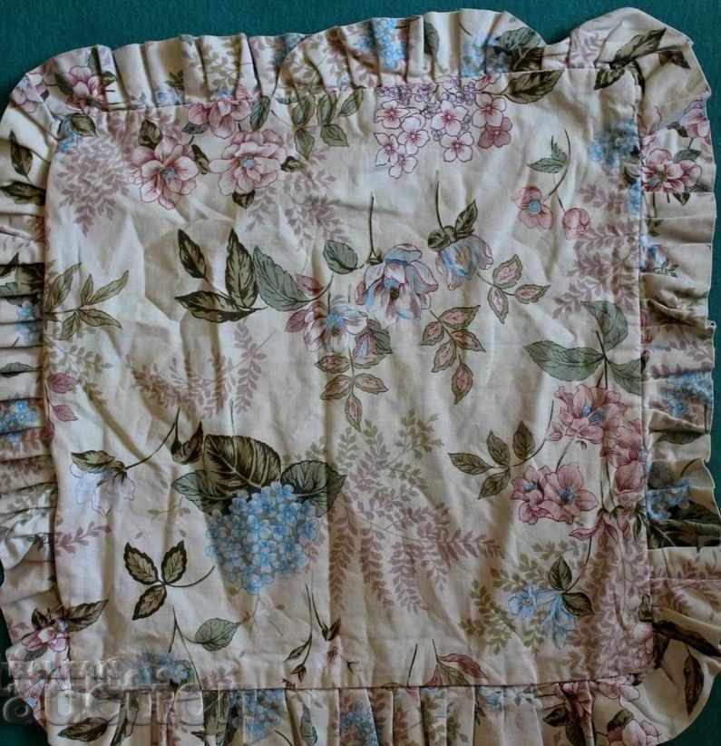 OLD DRAPPING CHAIN PAD with price 9.00 BGN | € 4.60 OLD DRAPPING CHAIN PAD with price 9.00 BGN | € 4.60