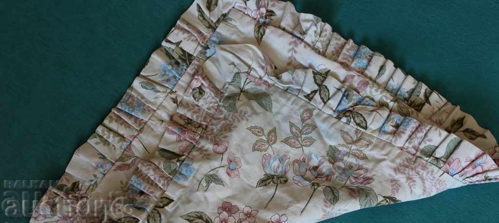 Auction OLD DRAPPING CHAIN PAD Auction OLD DRAPPING CHAIN PAD