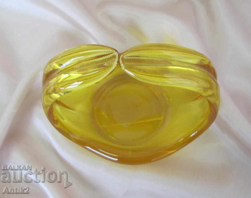 Delivery of 30s Art Deco Crystal Bomboniere