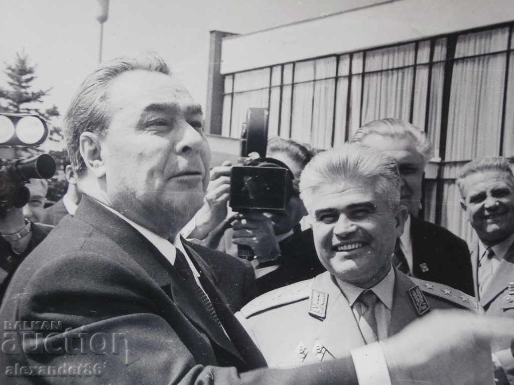 Auction Leonid Brezhnev, Gen. Zahari Zahariev, Gen. Semerdzhiev, Gen. Simov Auction Leonid Brezhnev, Gen. Zahari Zahariev, Gen. Semerdzhiev, Gen. Simov