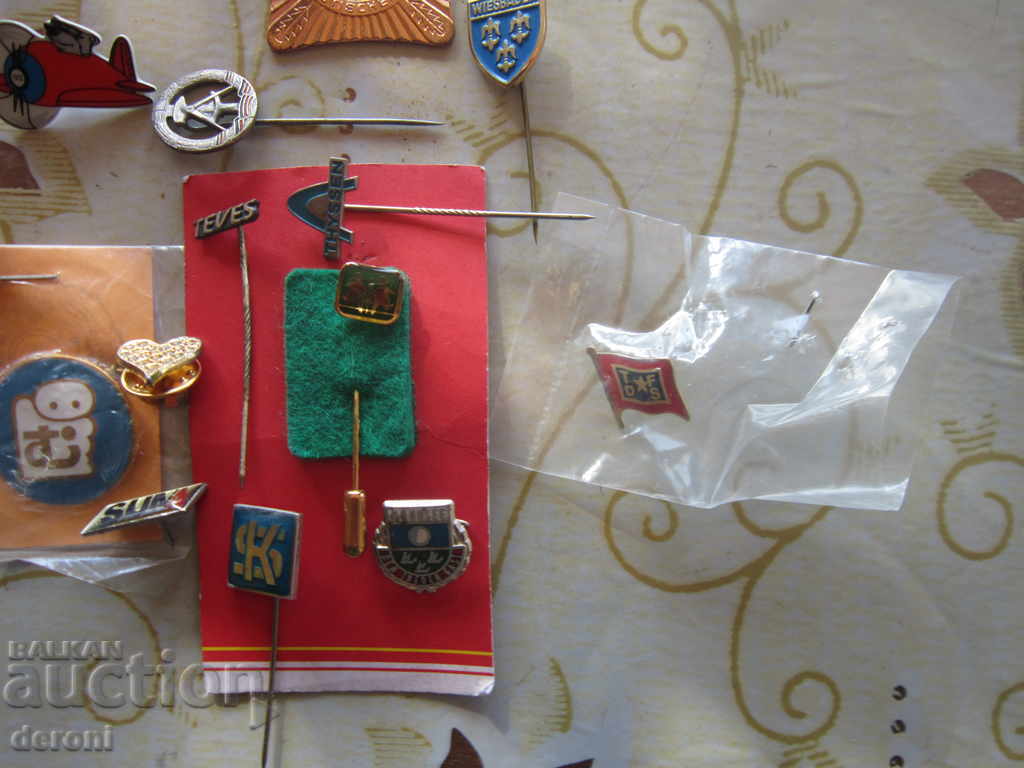 Delivery of Lot badges badge embroidered medal sign Delivery of Lot badges badge embroidered medal sign