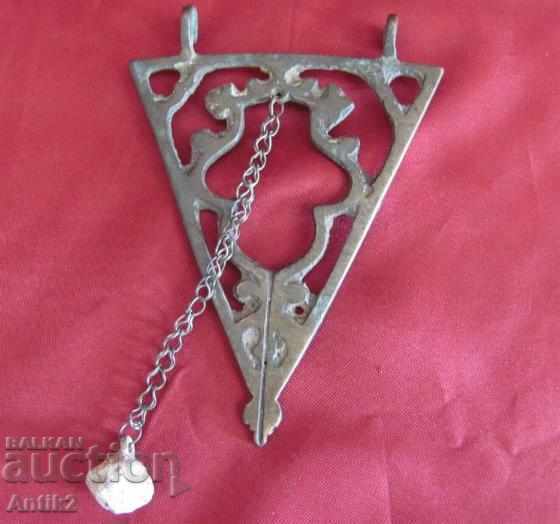 1600-та Антикварен Нивелир бронз Ислям Отоман с цена 840.00 лв. | € 429.49 1600-та Антикварен Нивелир бронз Ислям Отоман с цена 840.00 лв. | € 429.49