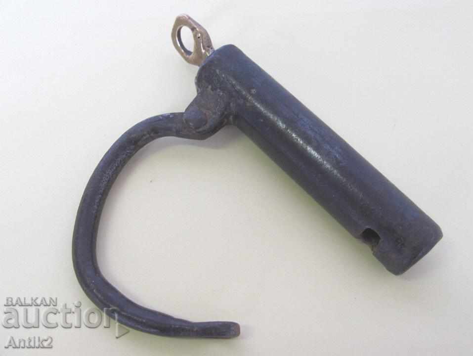 Delivery of 1700th Catinar Islam Ottoman Iron and Bronze Delivery of 1700th Catinar Islam Ottoman Iron and Bronze