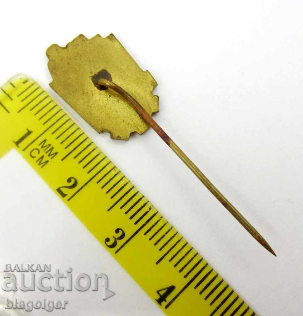 Auction OLD COAT BADGE-HUNTER Auction OLD COAT BADGE-HUNTER