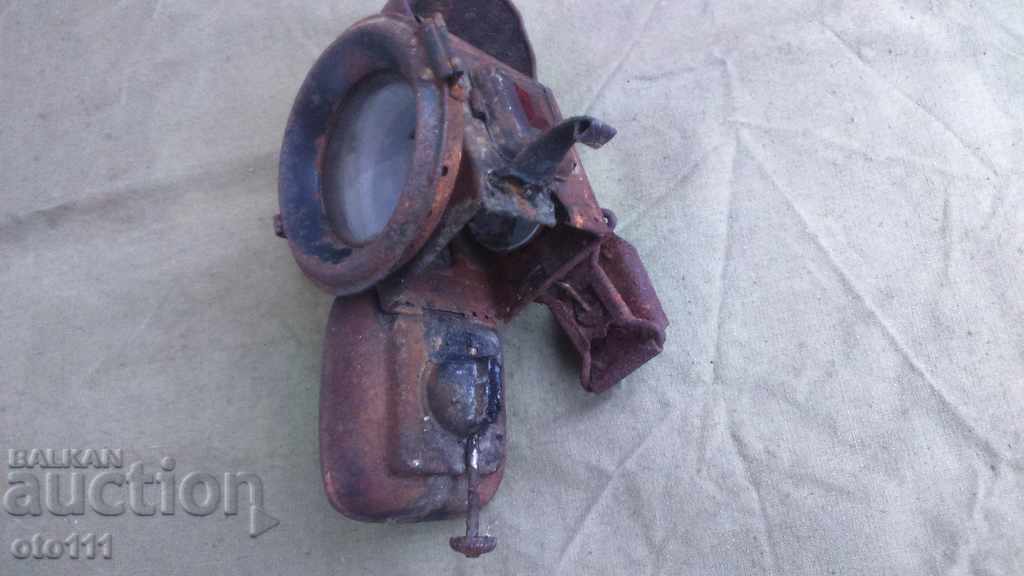 OLD GAS LAMP - WW2 - 6 OLD GAS LAMP - WW2 - 6