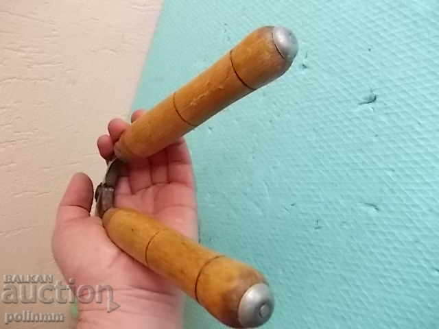 Delivery of McCloud cutter Delivery of McCloud cutter