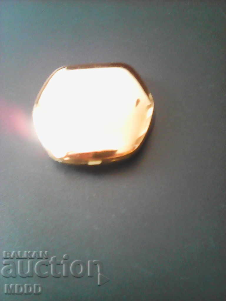 Old / 50 years old / gilded - gilded, traces of use with price 15.00 BGN | € 7.67 Old / 50 years old / gilded - gilded, traces of use with price 15.00 BGN | € 7.67