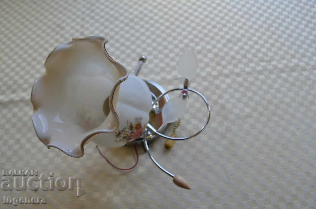 Delivery of Wall lamp Delivery of Wall lamp