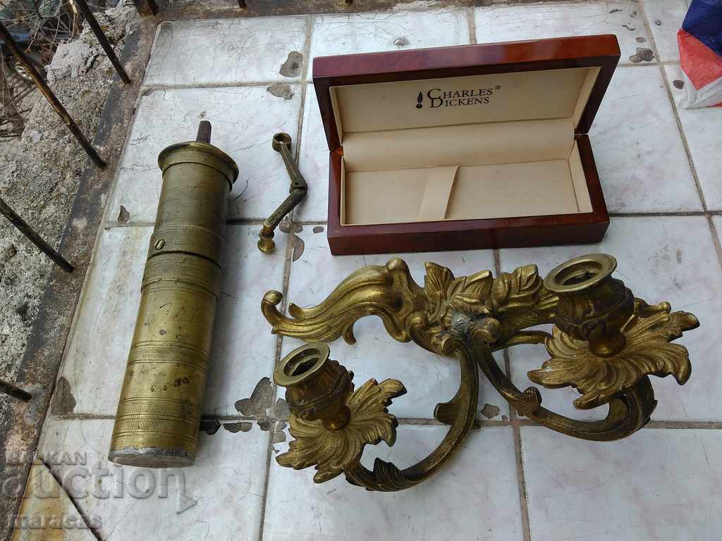 Lot of old items Lot of old items