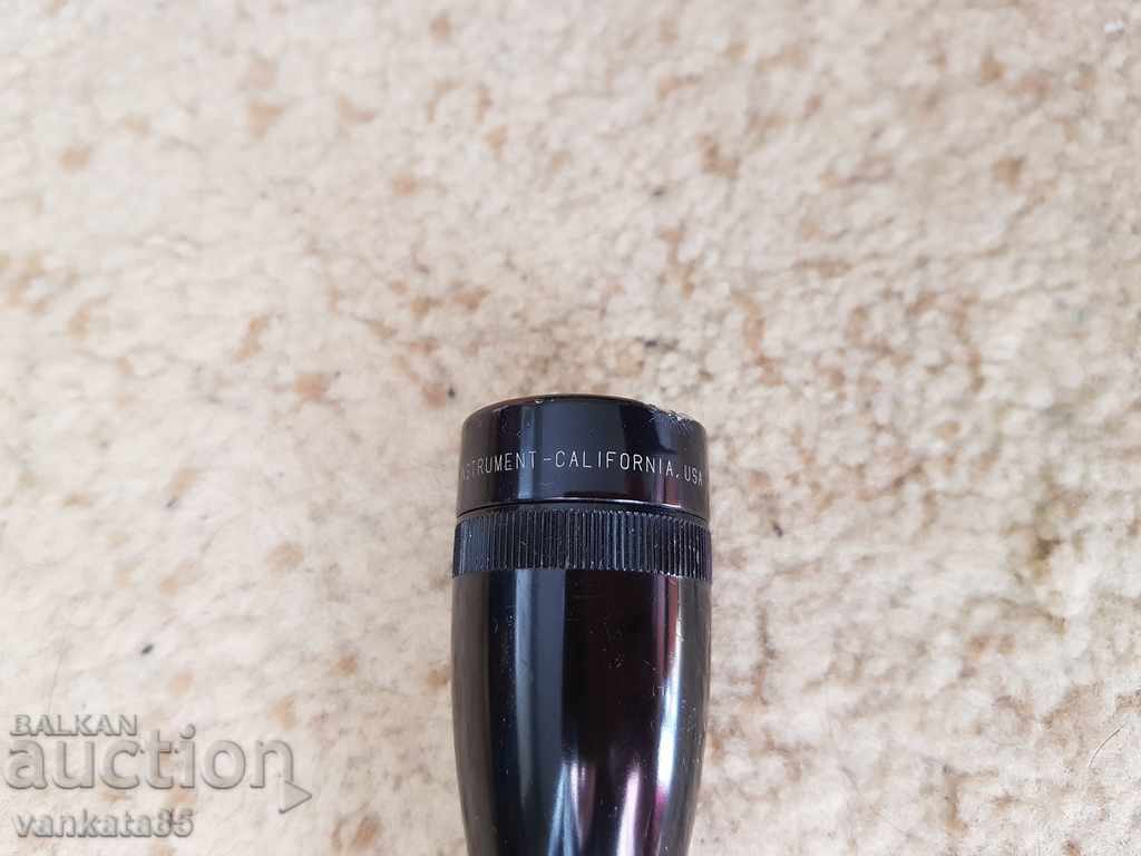 Lanterna USA cu preț € 9.00 | 17.60 BGN