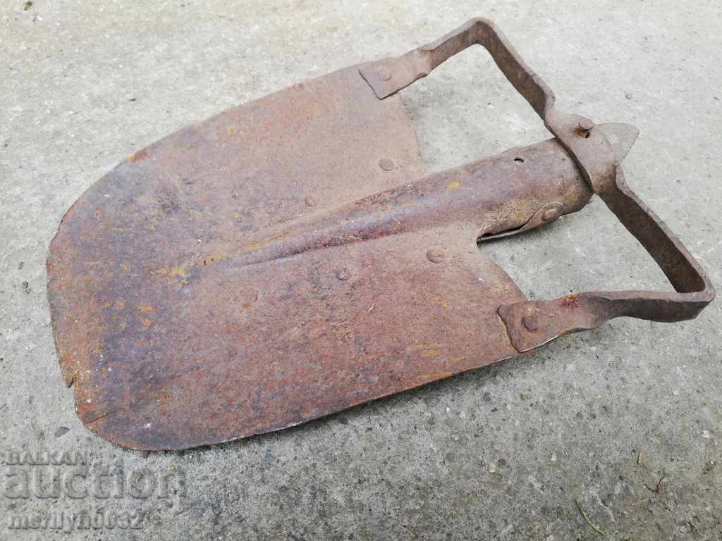 Δημοπρασία Παλιά φτυάρι, σφυρήλατο σίδερο Δημοπρασία Παλιά φτυάρι, σφυρήλατο σίδερο