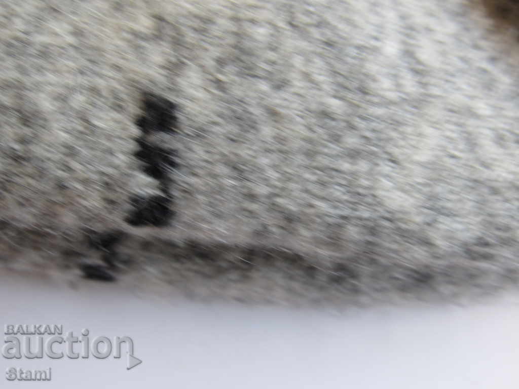 Auction Machine knitted children's yak wool socks, size 5 Auction Machine knitted children's yak wool socks, size 5