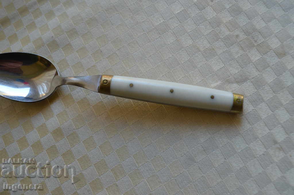 Auction  OLD COUNTRY FRANCE SLONOVA BIST AND BRONZE