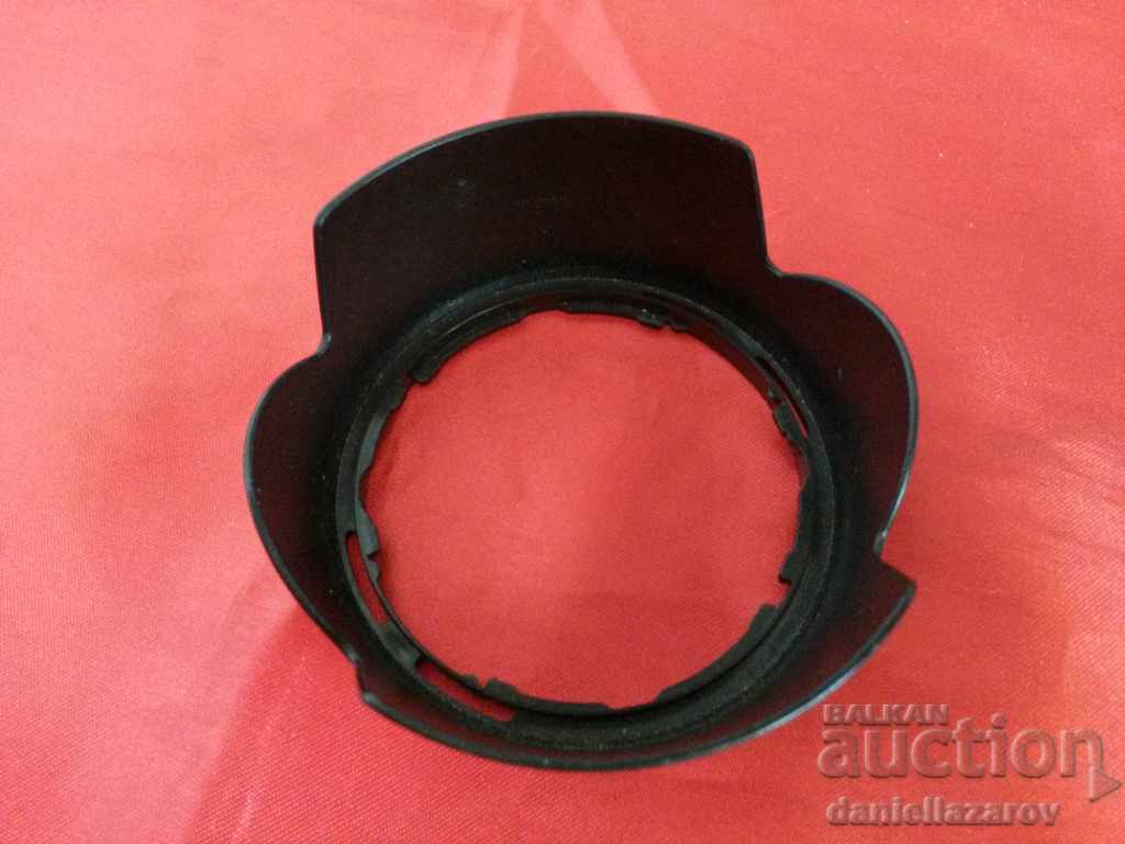 Nikon Camera Sunvisor, NIKON HB-69 with price 15.00 BGN | € 7.67 Nikon Camera Sunvisor, NIKON HB-69 with price 15.00 BGN | € 7.67