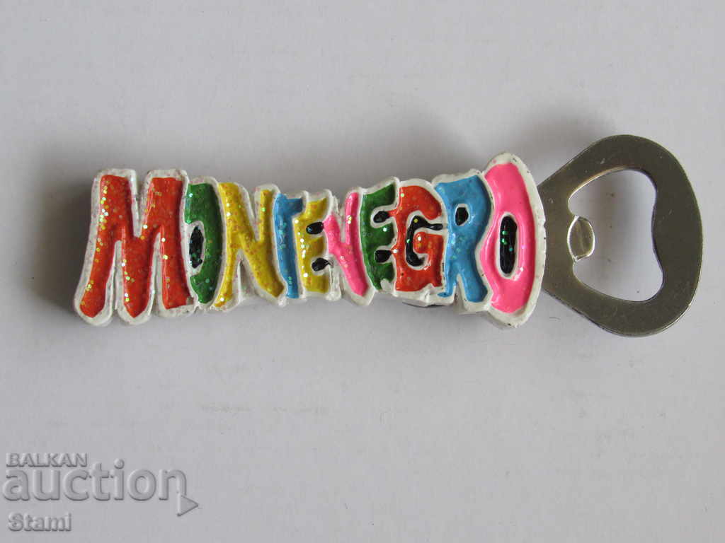 Παράδοση Ένα αυθεντικό ανοιχτήρι μαγνητών από το Μαυροβούνιο, σειρά-53