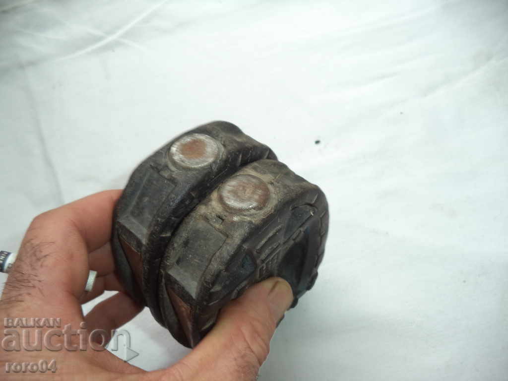 OLD SPANISH PEDALS - IN H - ACTUALLY - 5 OLD SPANISH PEDALS - IN H - ACTUALLY - 5