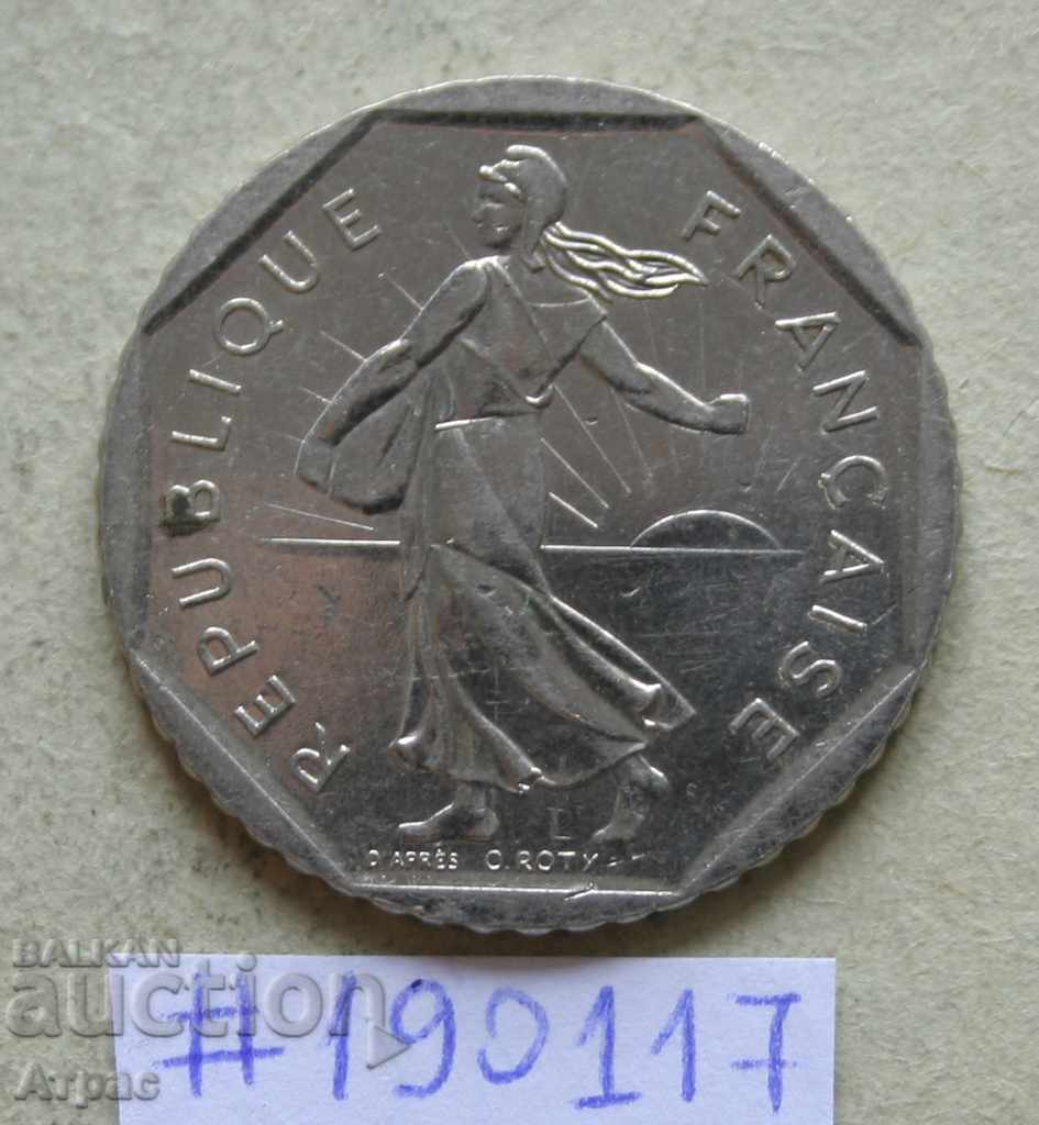 2 franceză 1982 Franța cu preț € 0.36 | 0.70 BGN