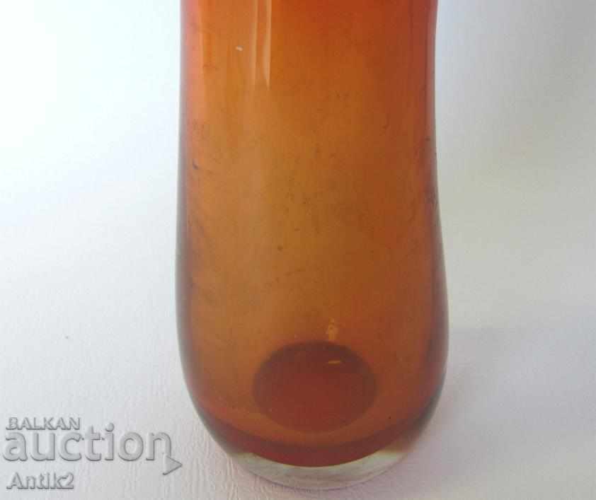 Delivery of Crystal Glass Massive Vase Delivery of Crystal Glass Massive Vase