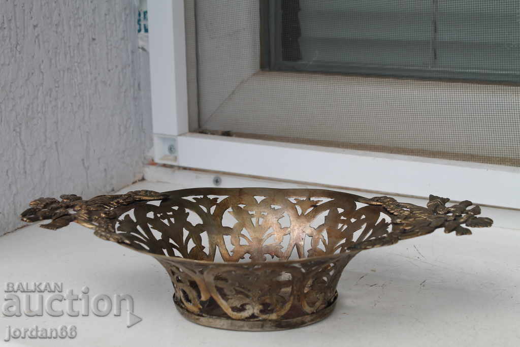 Renaissance Silver Candy Box Renaissance Silver Candy Box