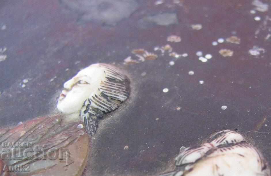 Delivery of 19th century Japanese Wooden Box of mother of pearl and nephrite Delivery of 19th century Japanese Wooden Box of mother of pearl and nephrite