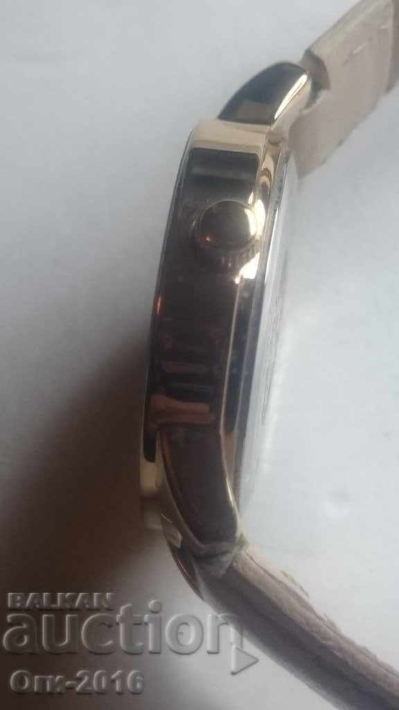 Часовник ANNE KLEIN - 5 Часовник ANNE KLEIN - 5