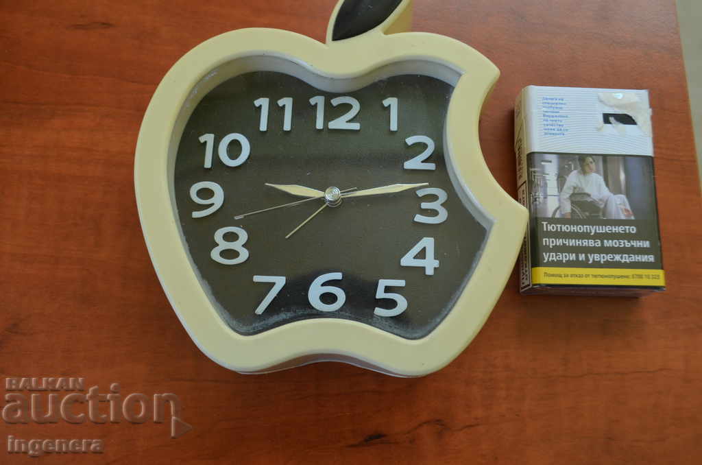 CASE WALL AND WALL with price 4.00 BGN | € 2.05 CASE WALL AND WALL with price 4.00 BGN | € 2.05