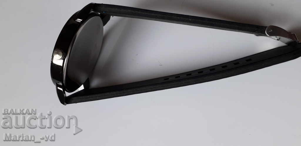 Кварцов часовник Sunjen - 6 Кварцов часовник Sunjen - 6