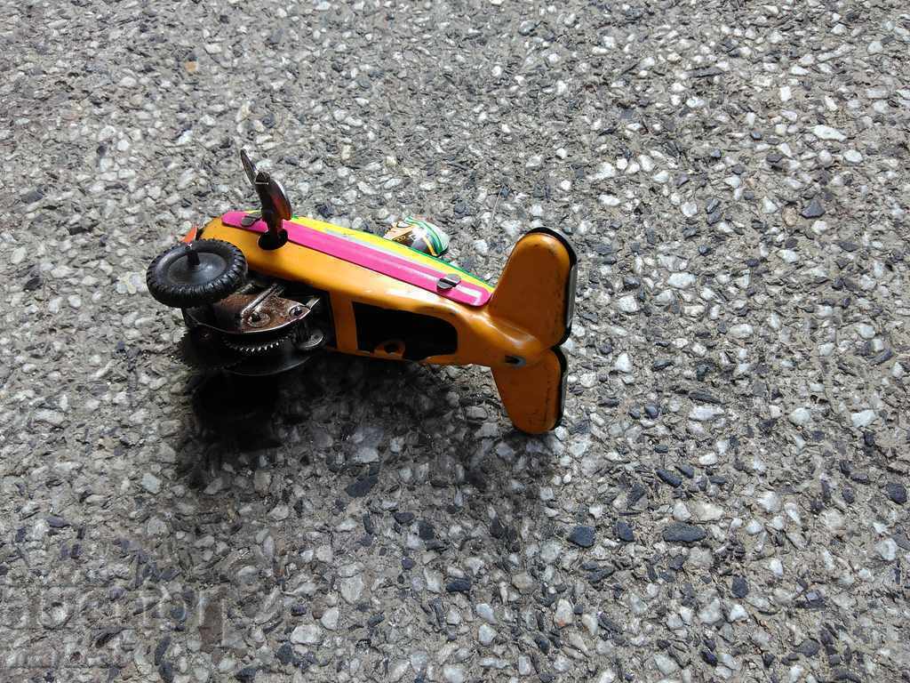 A mechanized toy with price 15.00 BGN | € 7.67 A mechanized toy with price 15.00 BGN | € 7.67