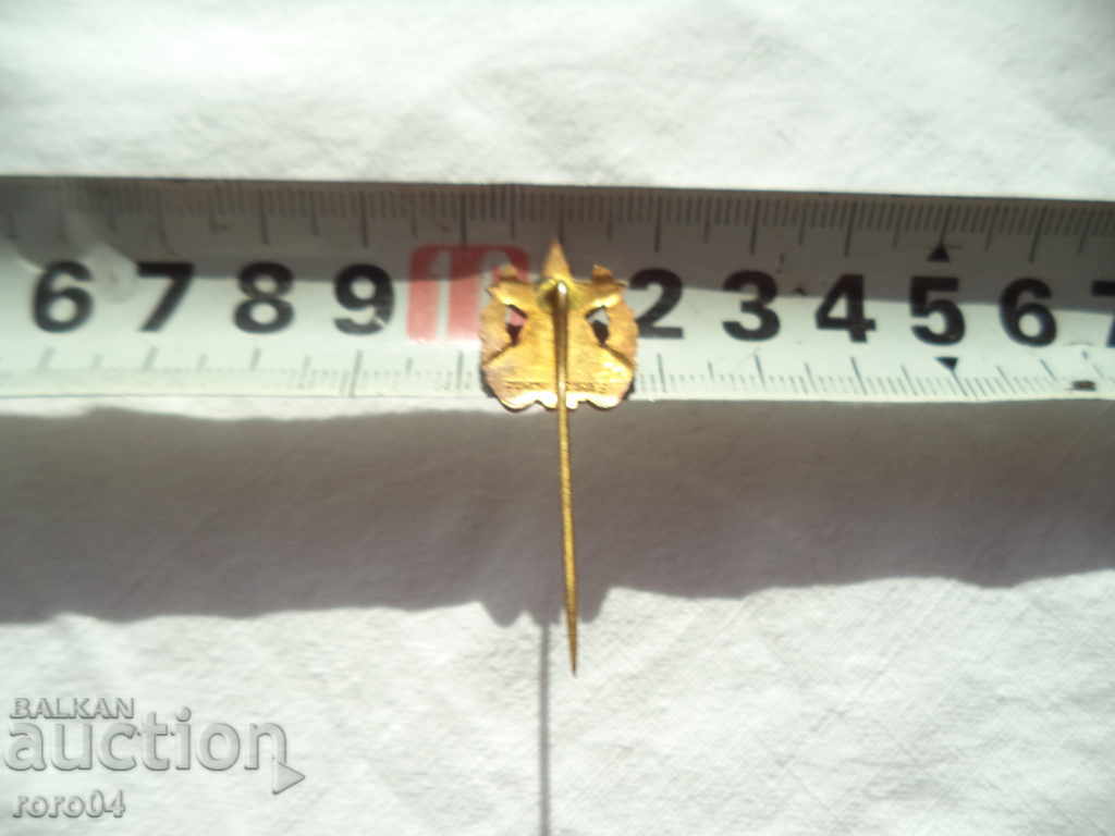 OLD CZECHOSLOVAK FOOTBALL BADGE - 7 OLD CZECHOSLOVAK FOOTBALL BADGE - 7