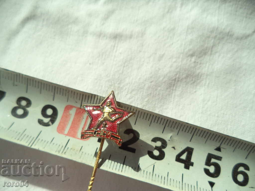 OLD SQUARE - GPM - I PLACE - 6 OLD SQUARE - GPM - I PLACE - 6