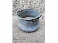 Old copper kettle, copper, cauldron, cauldron, copper vessel