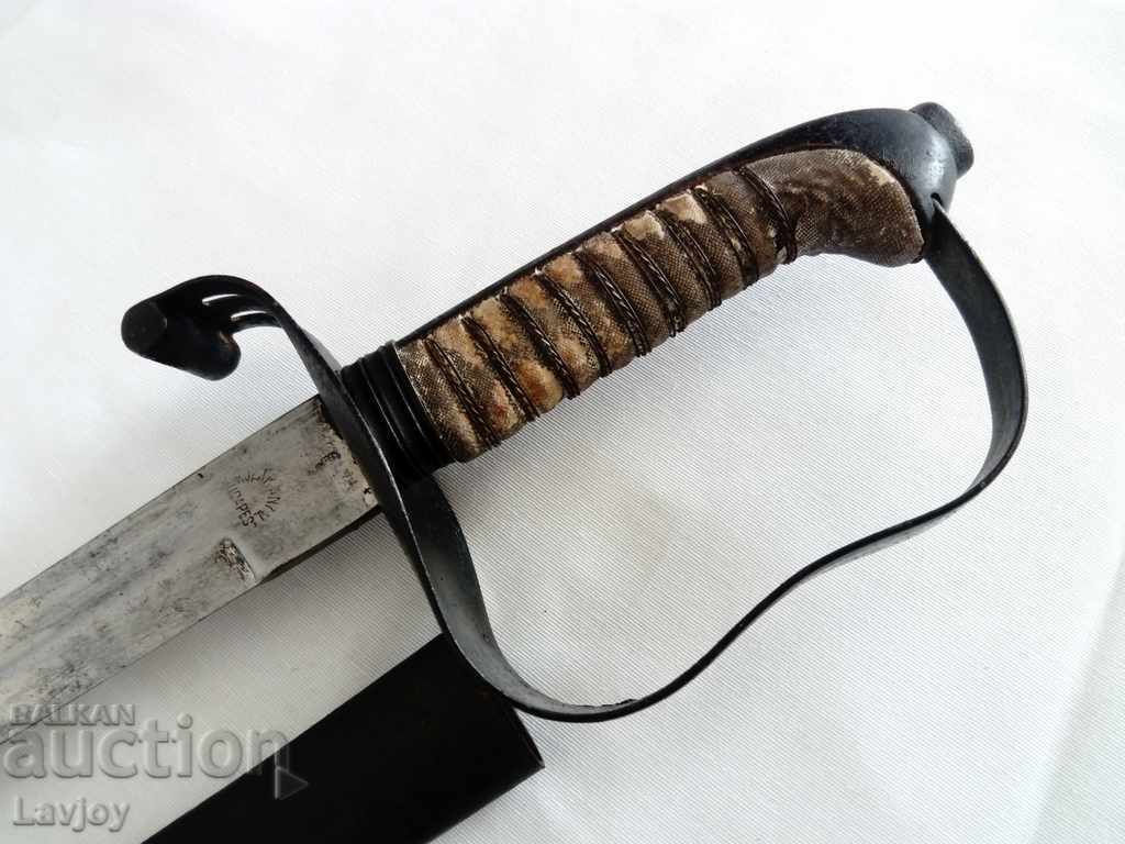 Delivery of Hungarian battle saber Delivery of Hungarian battle saber