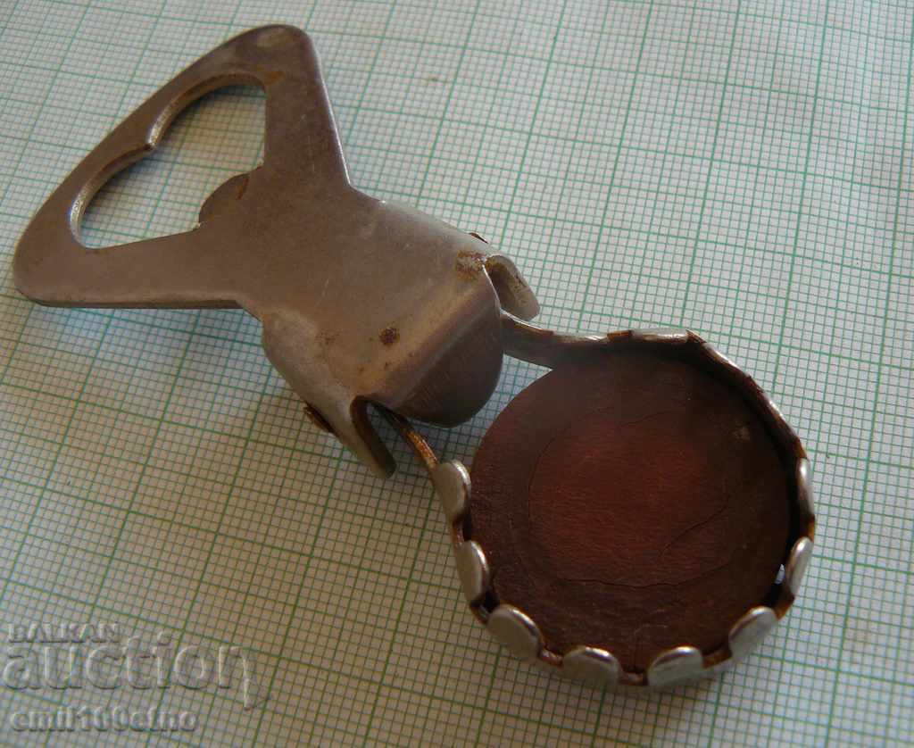 Old Welding Machine - METAWA Plug with price 5.00 BGN | € 2.56 Old Welding Machine - METAWA Plug with price 5.00 BGN | € 2.56