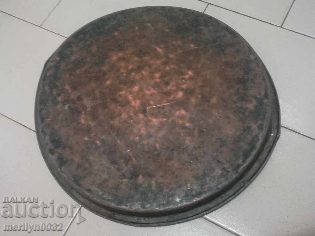 Auction Tinned pan, baker, copper pot tray Auction Tinned pan, baker, copper pot tray