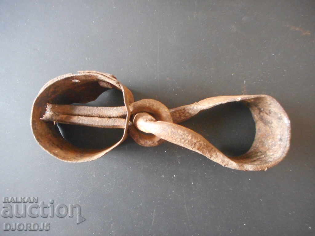 Παλιά σφυρήλατο σίδερο - 5 Παλιά σφυρήλατο σίδερο - 5