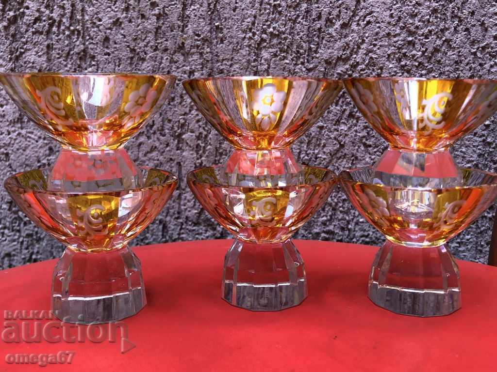 Delivery of Crystal Alcohol Service Bohemia Delivery of Crystal Alcohol Service Bohemia