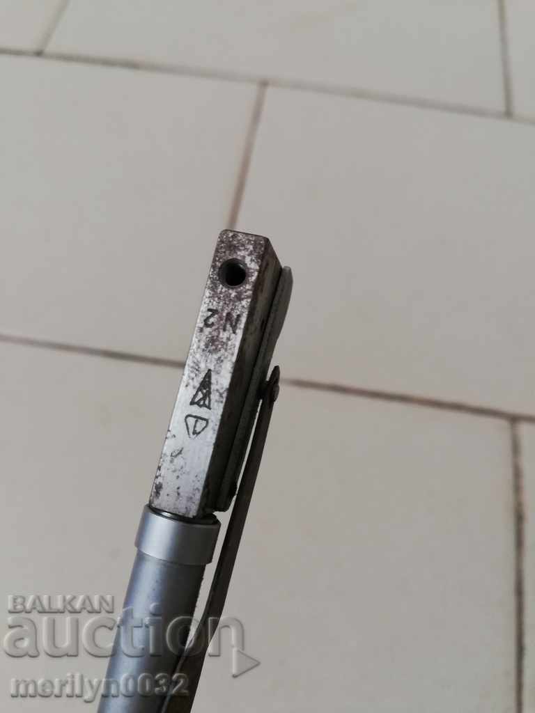 Auction Old tool in a box Auction Old tool in a box