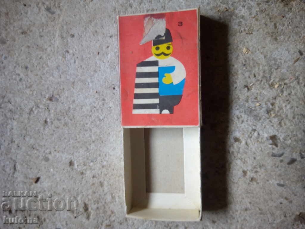 Auction Big old matches Auction Big old matches