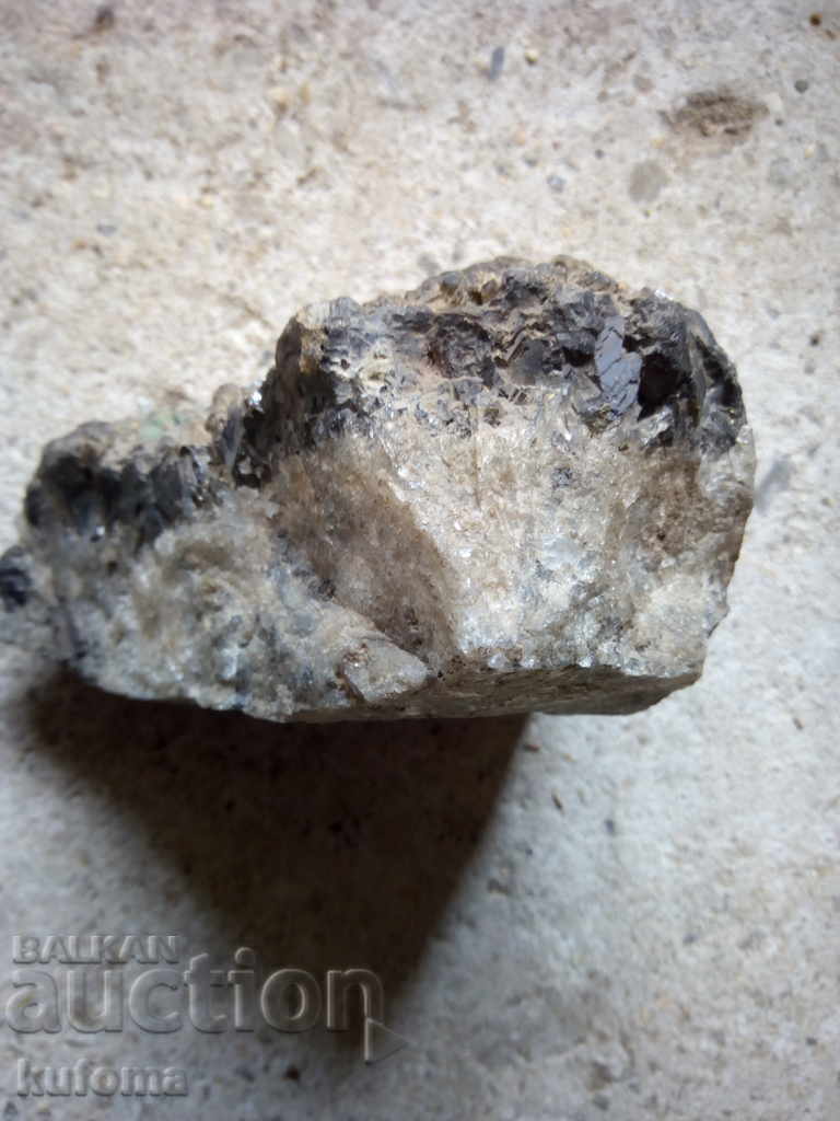 Стар минерал