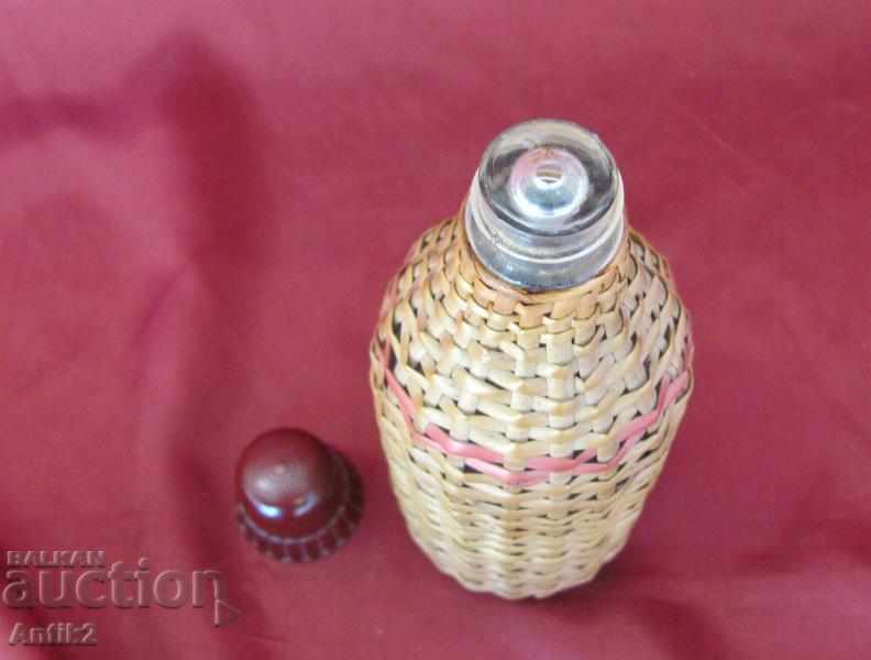 Auction Star Shish for Perfume Bakelite Cap Auction Star Shish for Perfume Bakelite Cap