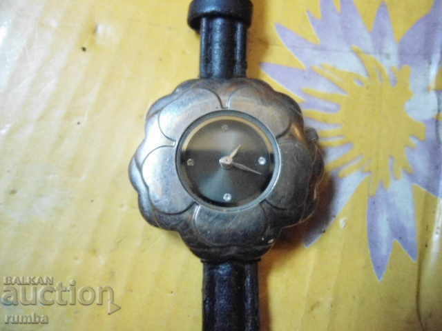 clock clover for luck with price 15.00 BGN | € 7.67