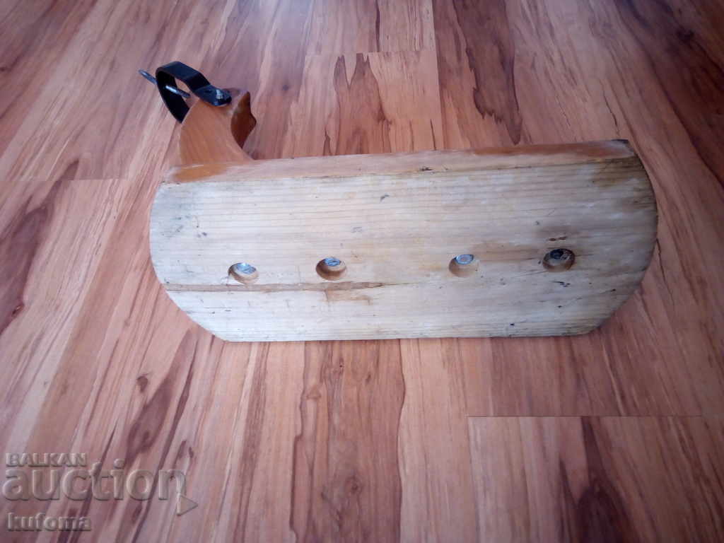 Hamburger spaniol, stand pentru tăierea picioarelor - 6