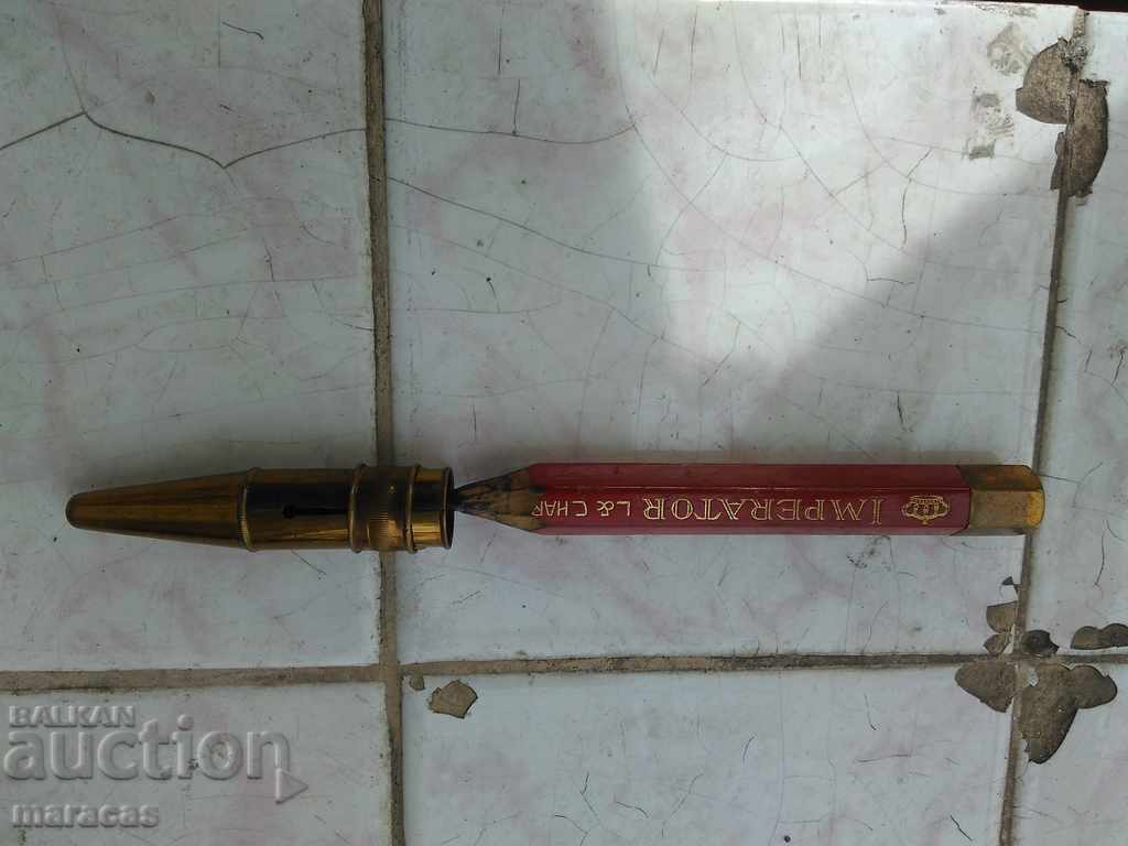 Стар молив и многоцветна химикалка с цена 15.00 лв. | € 7.67