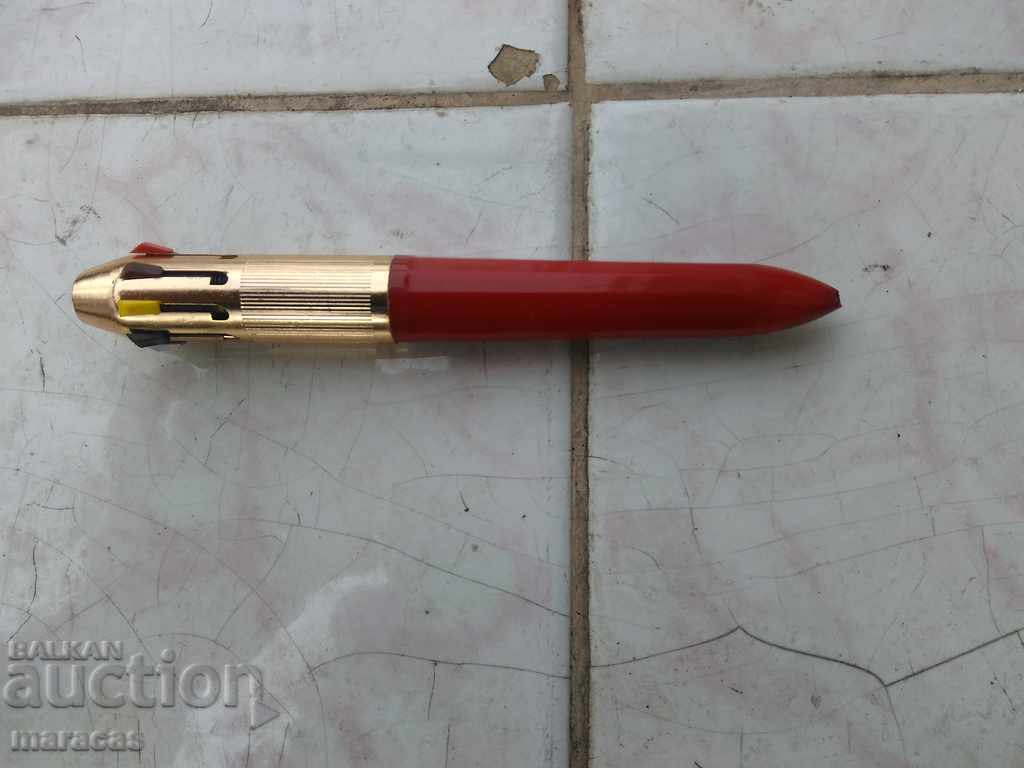 Licitație Un creion vechi și un stilou multicolor
